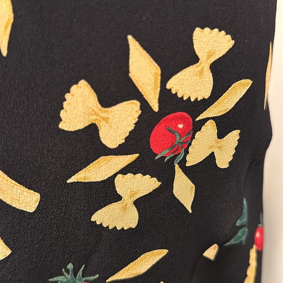 Moschino Cheap and Chic silk pasta skirt Rare. - Picture 9 of 11